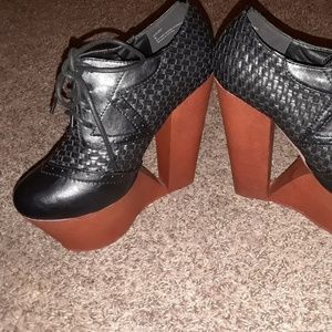 Privileged Shoes - Oxford cut out wedge Deena bootie Privileged Shoes - Oxford cut out wedge Deena bootie